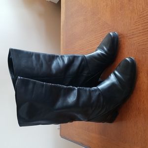 Markon Ladies Black Leather Boots